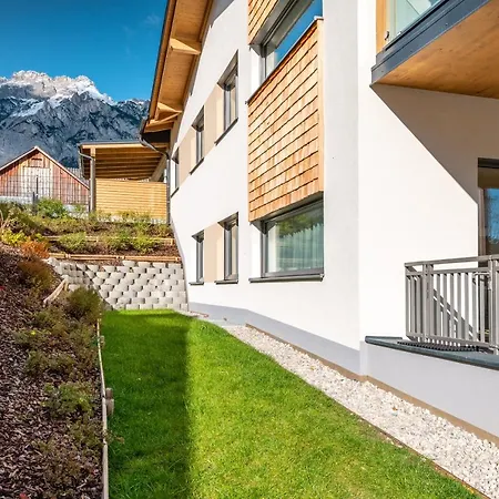 Mountain - By Mynests * 格洛博明