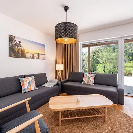 Mountain - By Mynests 格洛博明