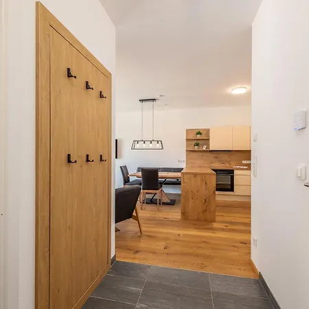 公寓 Mountain - By Mynests *