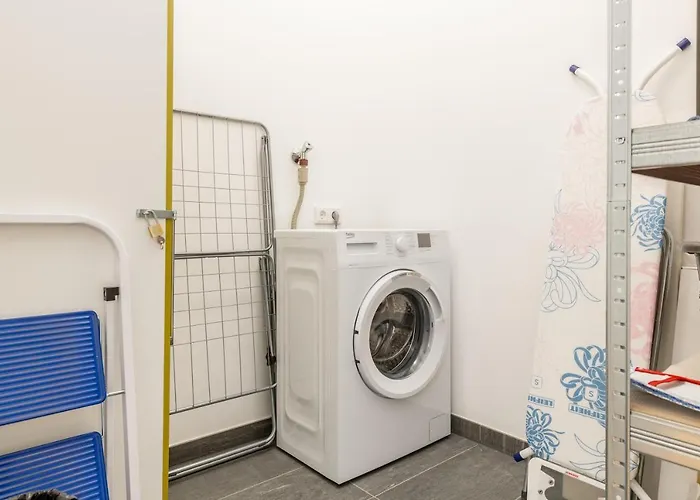 Mountain - By Mynests Grobming